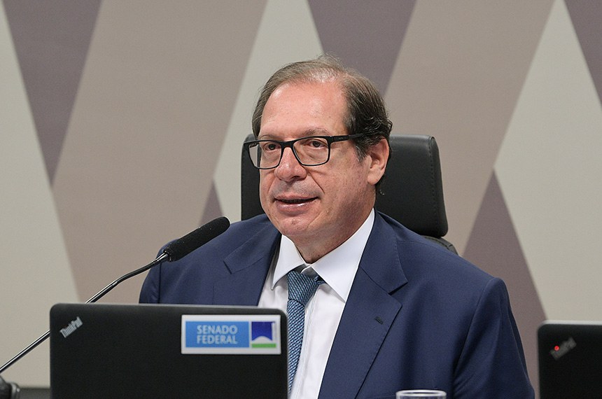Sobre direito digital, o presidente da comissão esclareceu que a ideia é regular sem amarrar - Foto: Pedro França/Agência Senado